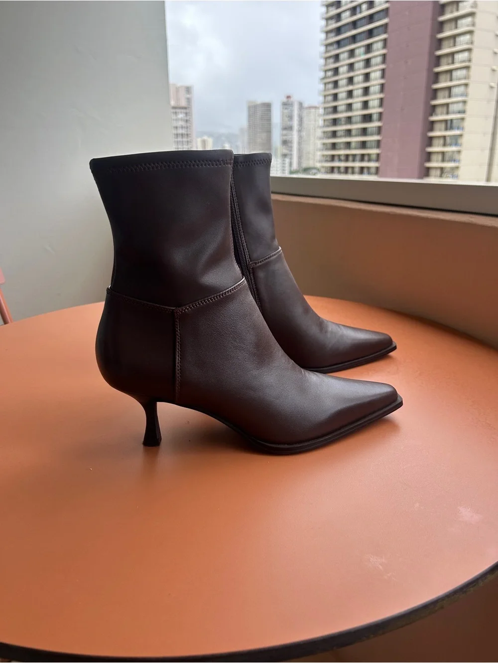 Steve Madden STASIA BROWN kitten Heel ankle boot 9.5 excellent used condition - Picture 4 of 10